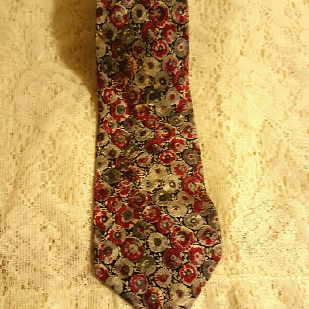 Pre-owned Tie