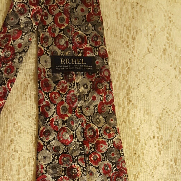 Pre-owned Tie - Picture 2 of 2