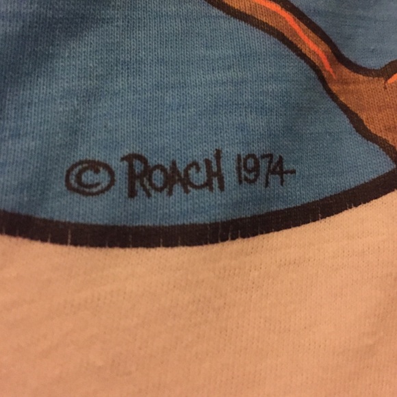 Certified Muff Diver Vintage Tee! 🤣 - Picture 3 of 4