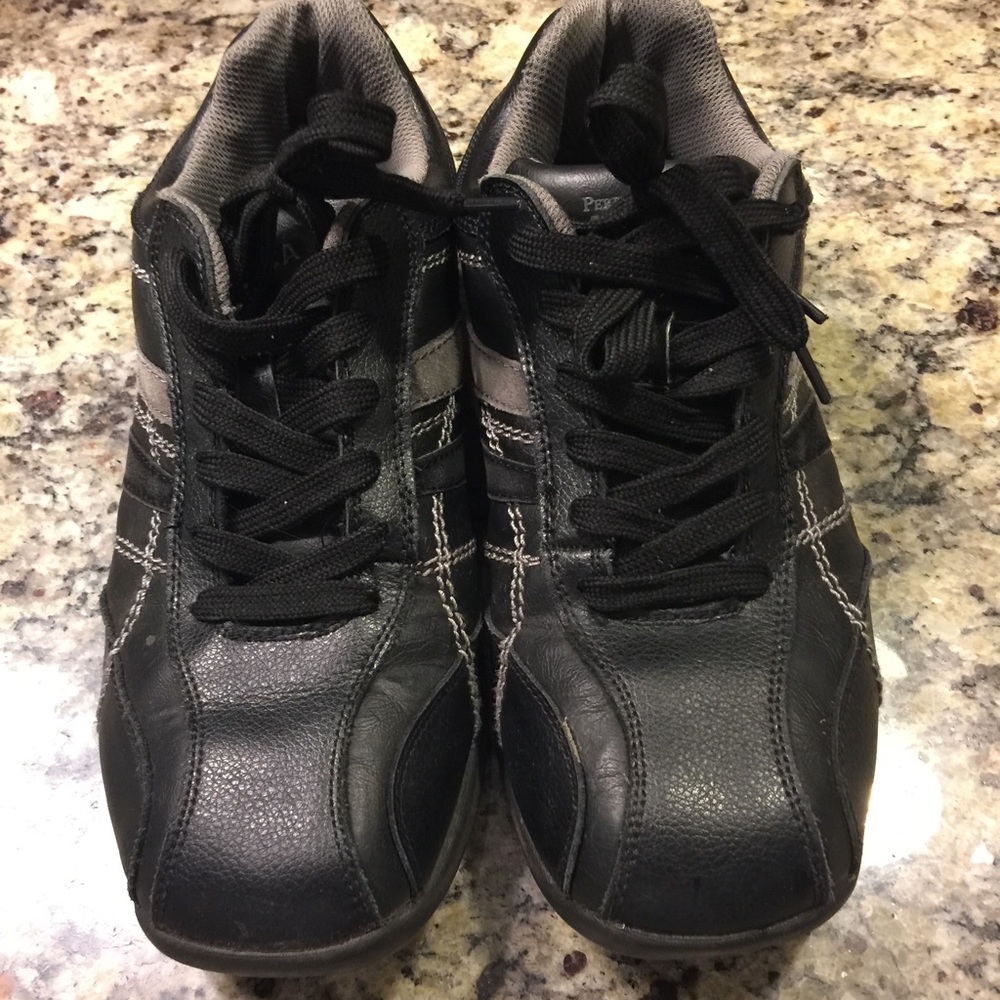 Perri Ellis America shoes