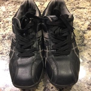 Perri Ellis America shoes