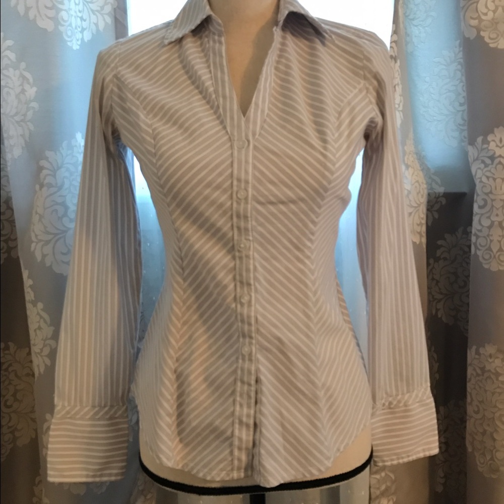 XS Express Essential Stretch button down