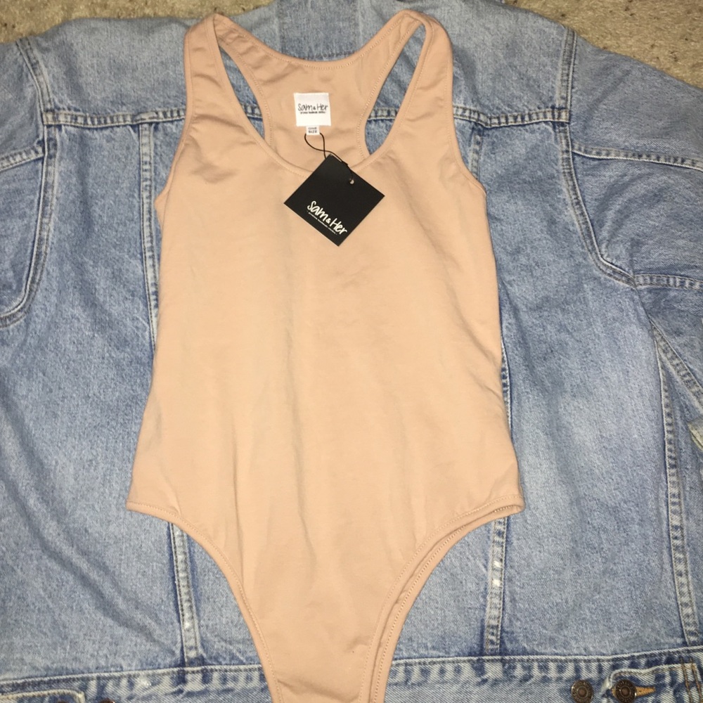 Sam &her one piece