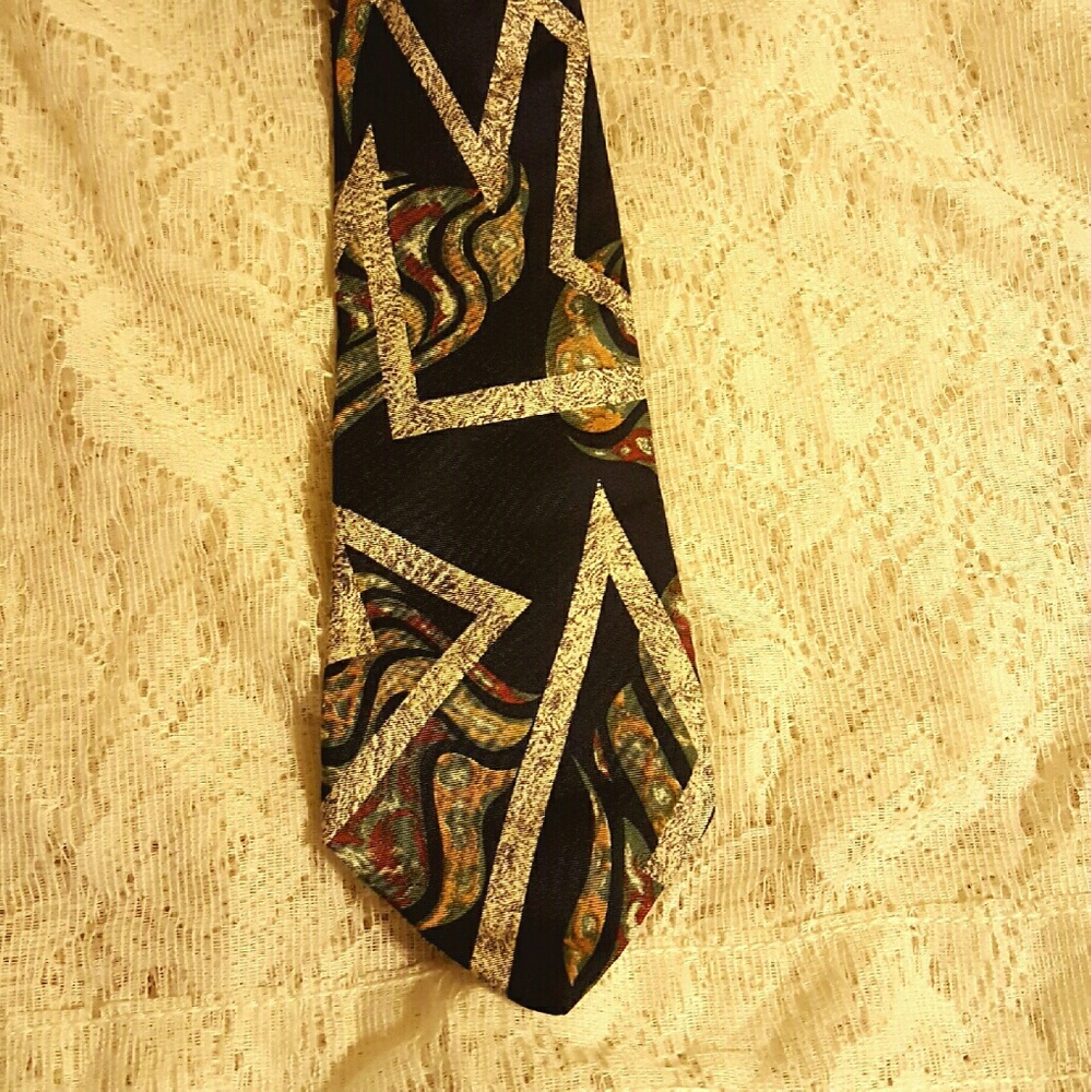 Pre-owned Tie