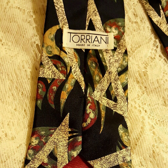 Pre-owned Tie - Picture 2 of 2