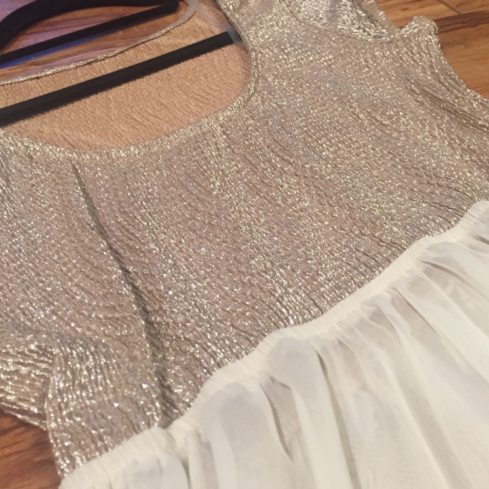 Lily White (Nordstrom) Shimmery Top