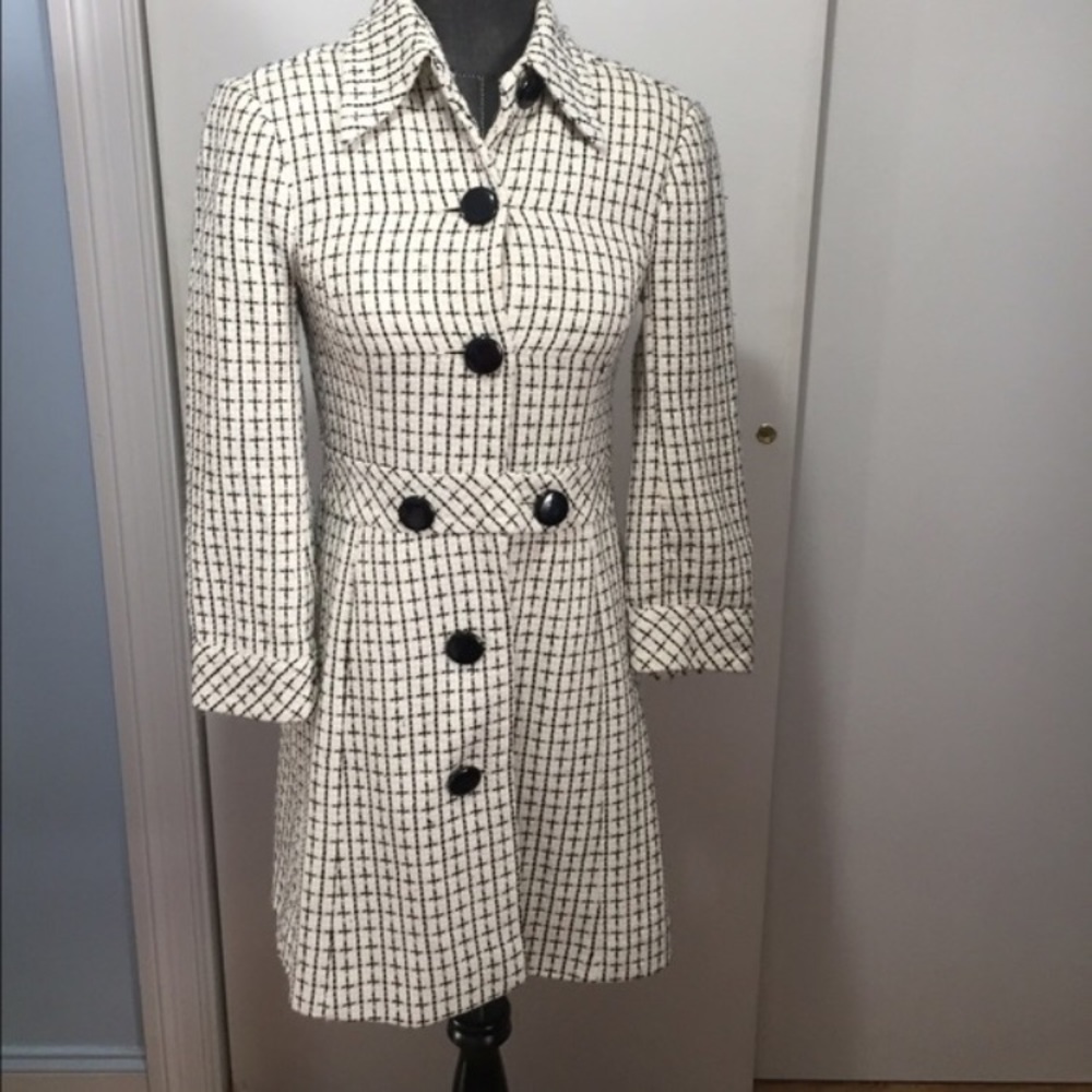 EUC Trina Turk Black and White Pea Coat