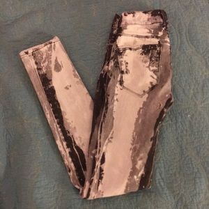 Urban Outfitters High Rise Skinny Leg Jeans