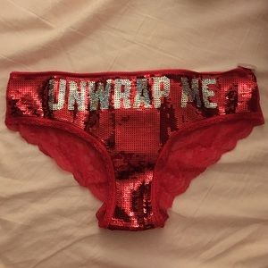 BNWT VS Pink "Unwrap Me" Underwear