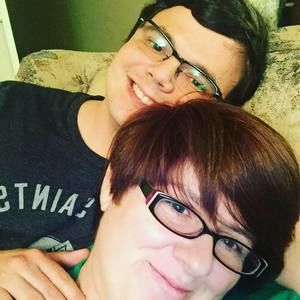 Meet your Posher, Kendra