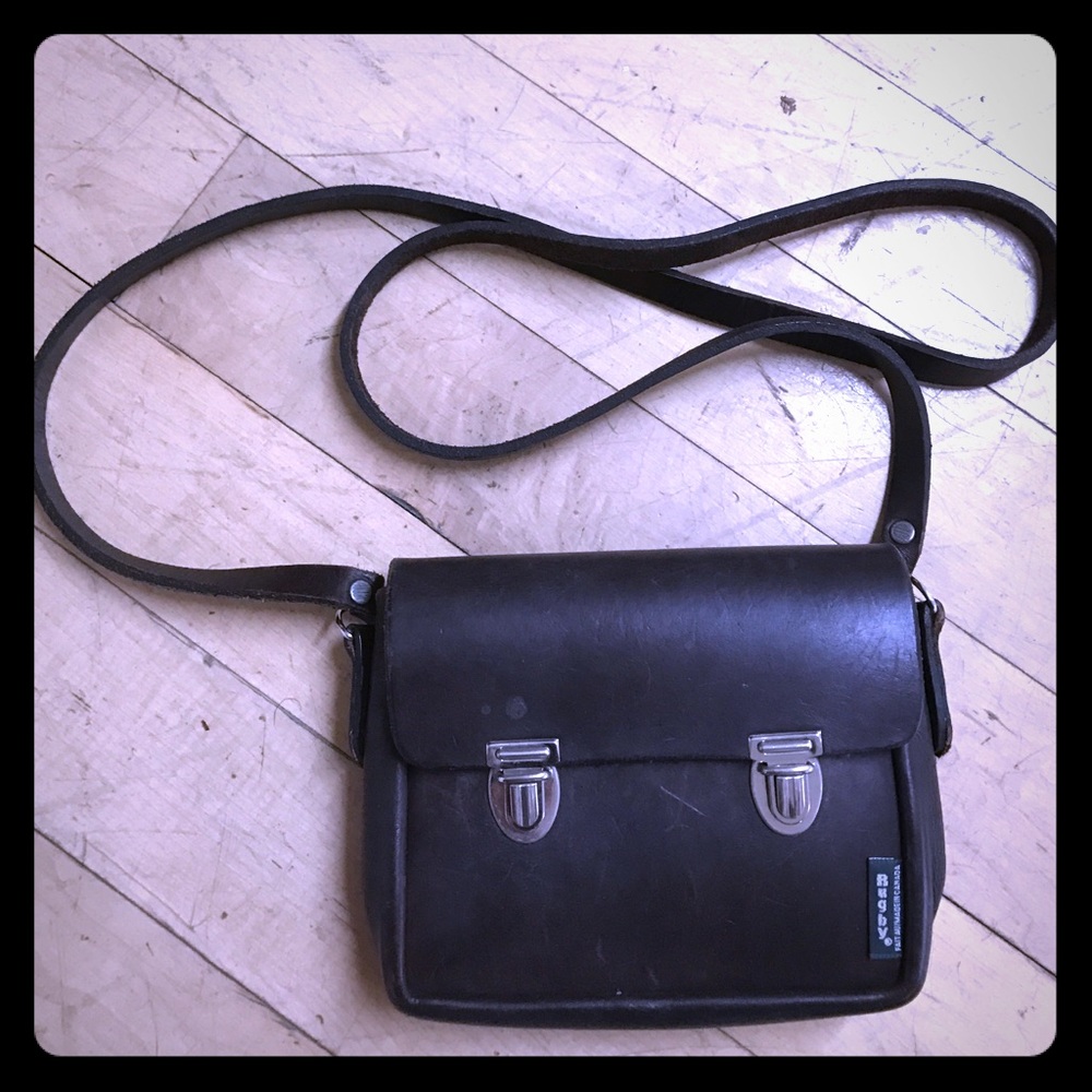 Rugby real leather purse. Good condition.