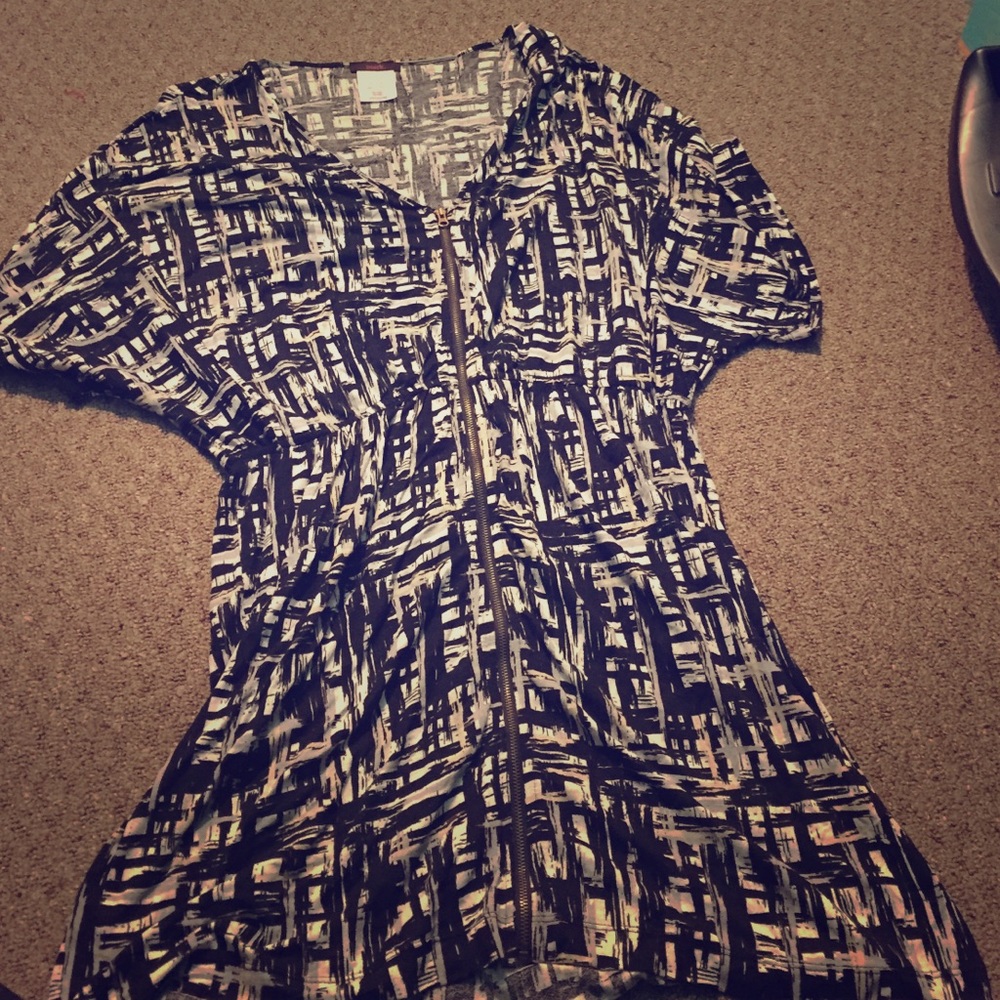 Black and white zipper dress