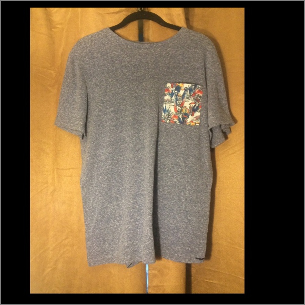 Mens PacSun Pocket T-shirt size medium