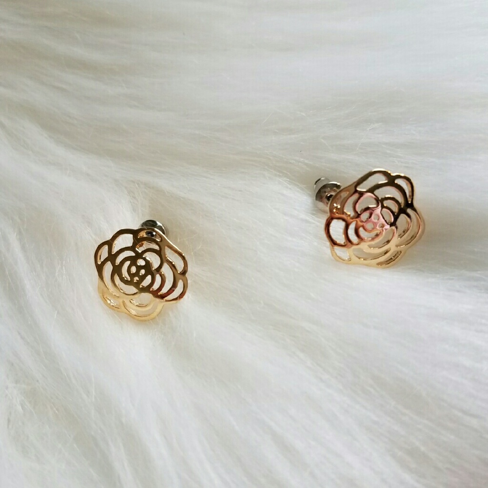 Camellia Flower Hollow Earrings