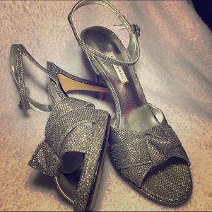 Caparros silver sparkle heel in box!