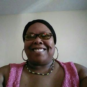 Meet your Posher, Sallie