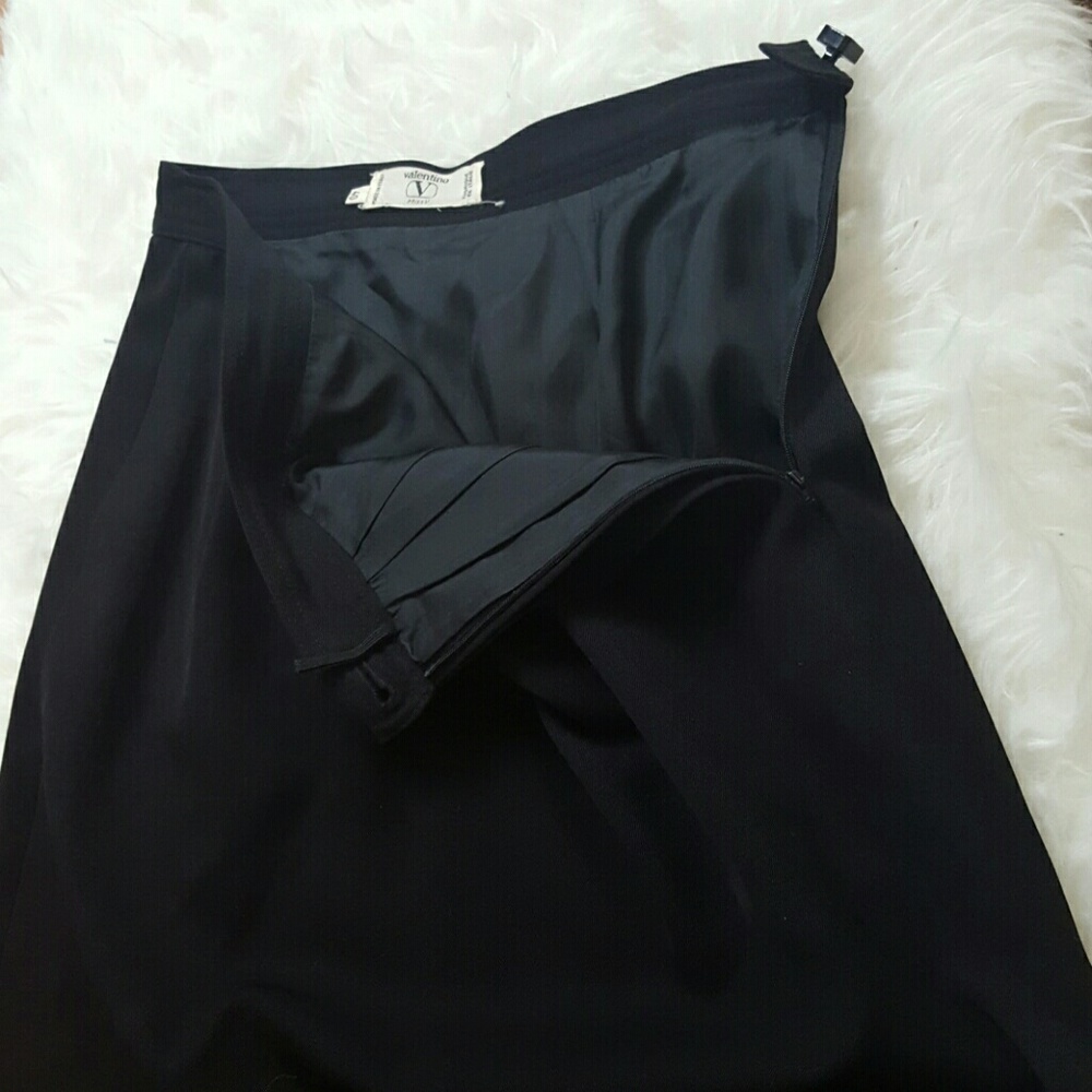 Valentino Miss V Italy Skirt - Picture 6 of 10