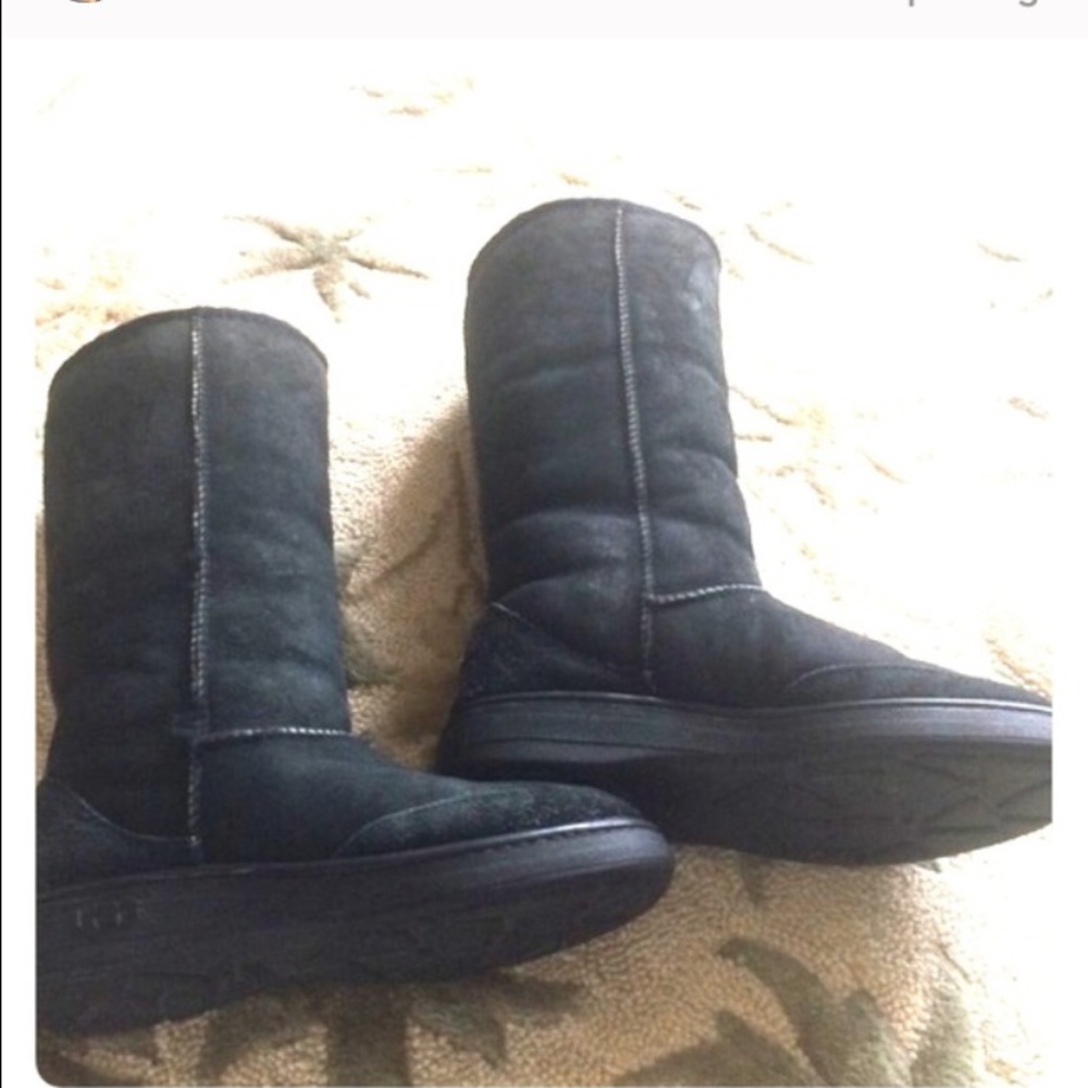 Ugg size 7