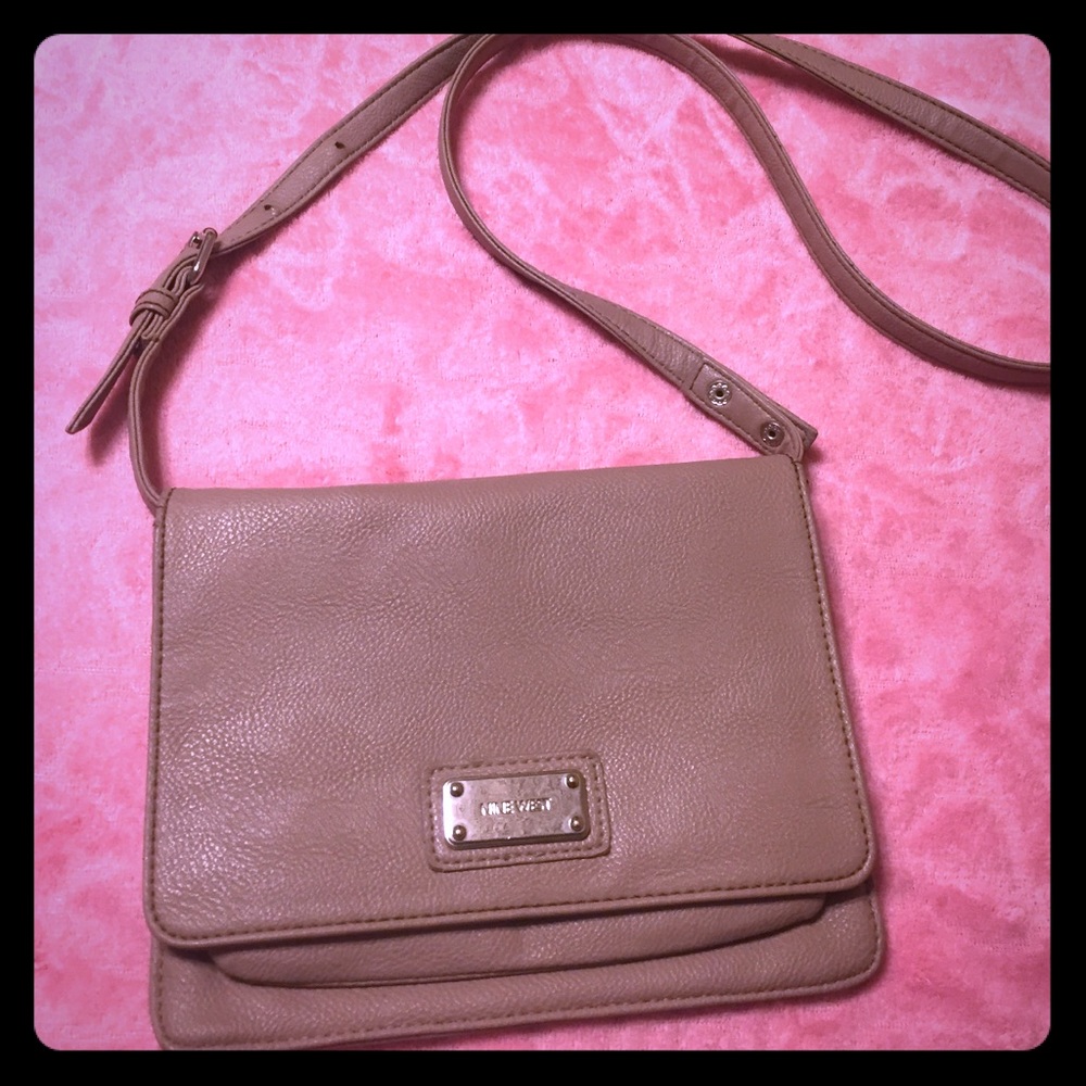 Nine West cross body purse