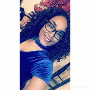 Meet your Posher, Crystal