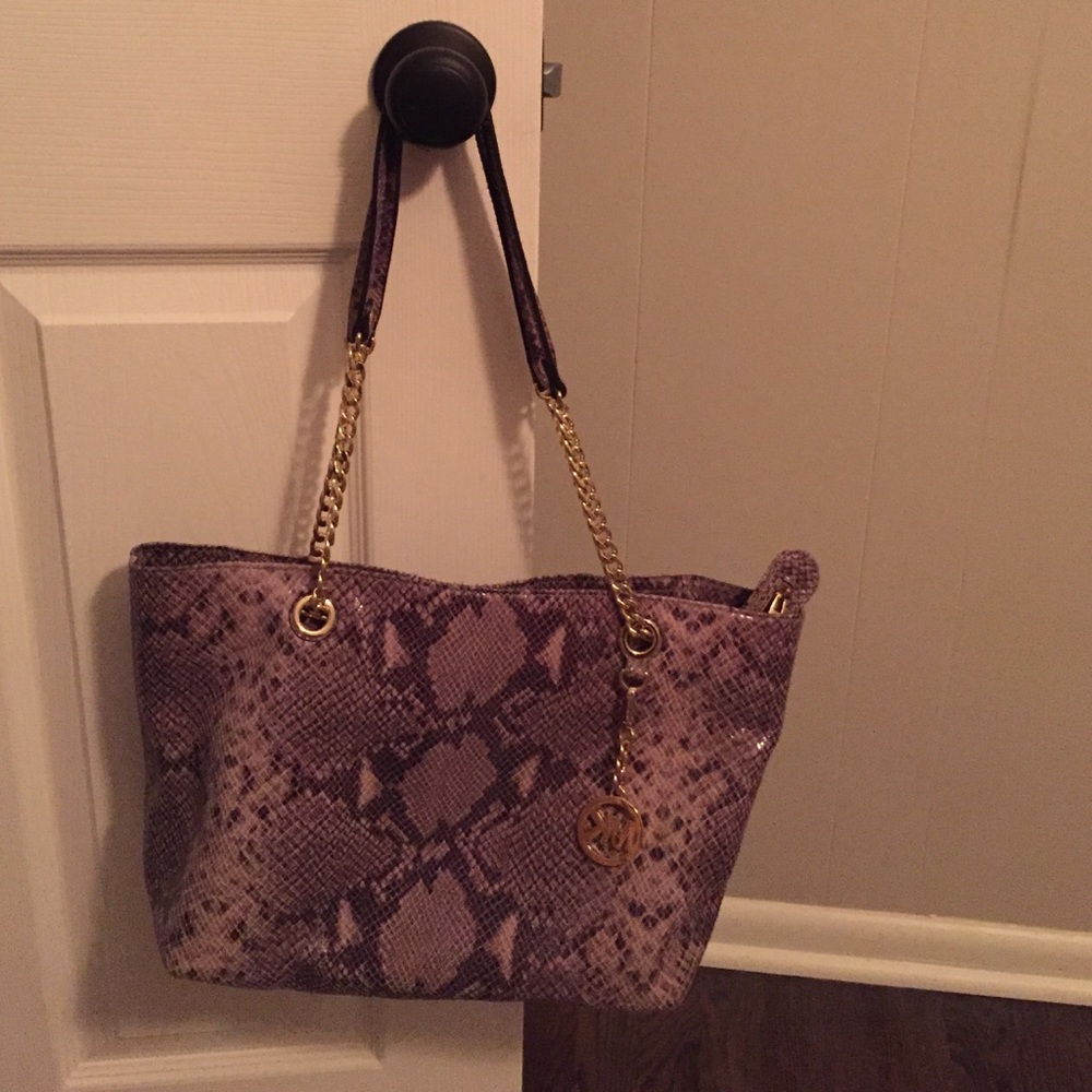 Snake skin Michael kors purse.