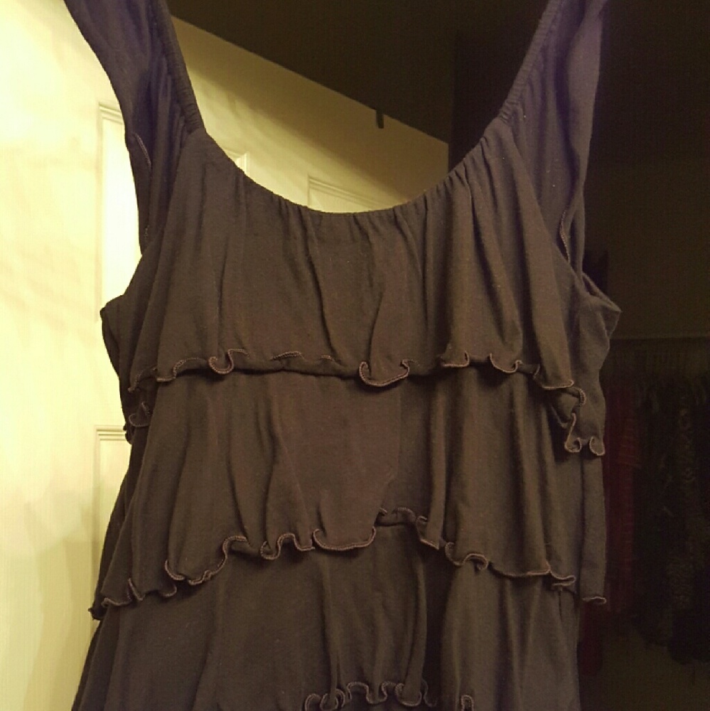 BLACK TOP - XS - NEW CONDITION - $20