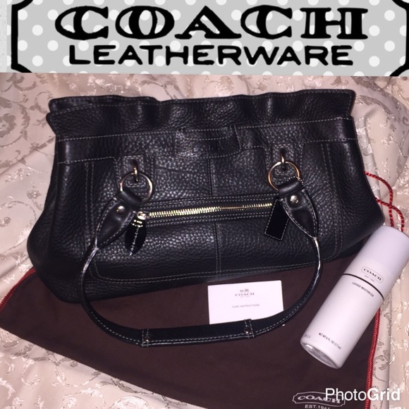 Coach Handbags - 🚨Flash Sale🚨 Authentic coach purse black
