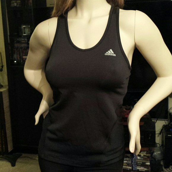 LAST! Adidas Keyhole Back Fitness Tank NWOT - Picture 2 of 3
