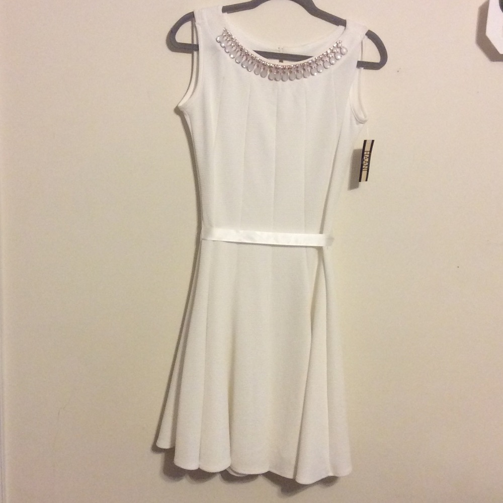 Women's White Dress. Brand new, with tag!