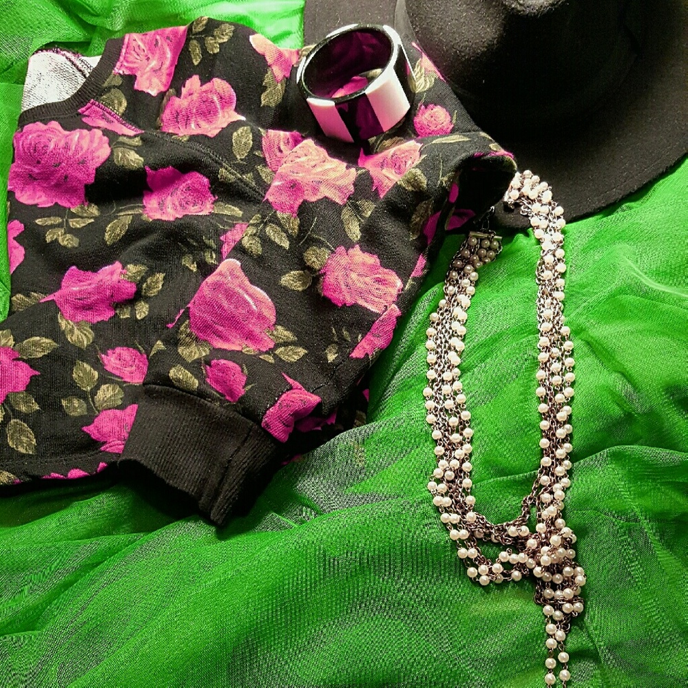 Fashion Gold Layered Pearl Necklace