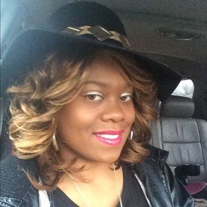 Meet your Posher, Kristal