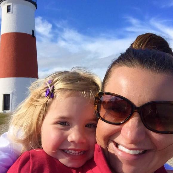 Meet your Posher Ambassador , Jessi - Picture 2 of 8