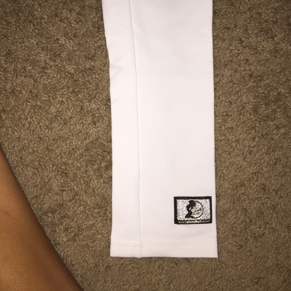 SOLD - Picture 4 of 4