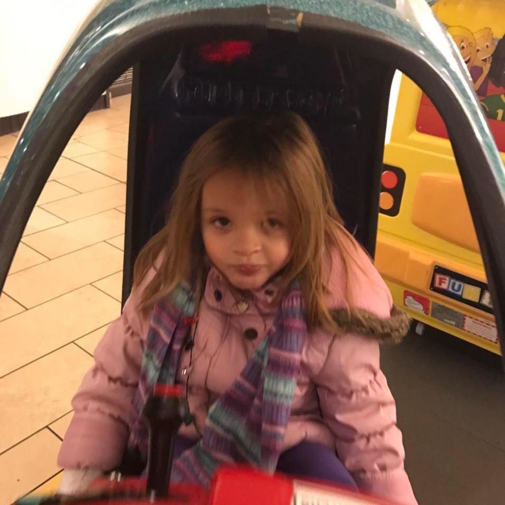 Meet your Posher, Alisha