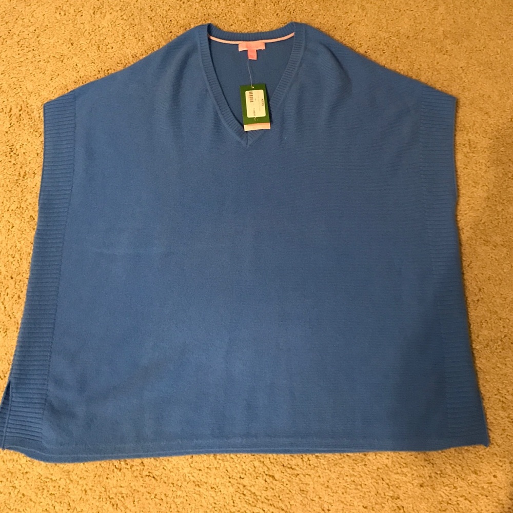 Cashmere poncho sweater