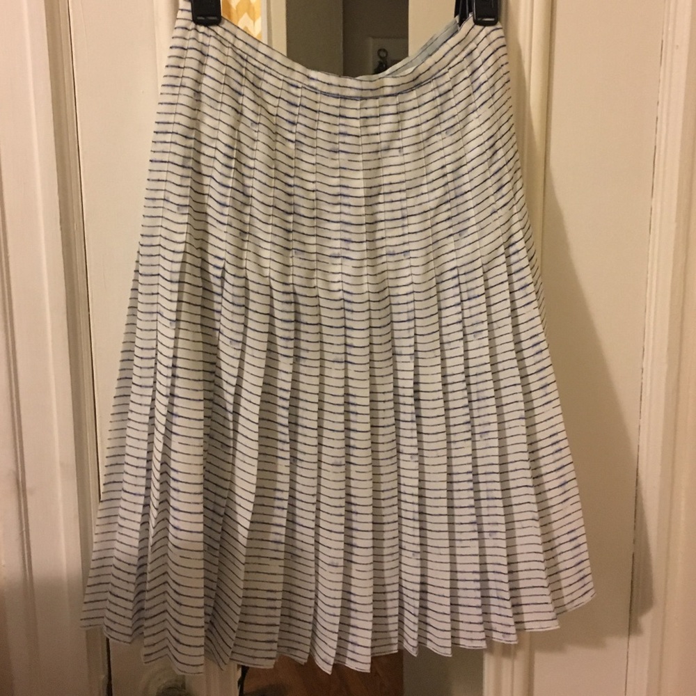 Pleated Vince Skirt - New