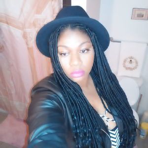 Meet your Posher, Sade