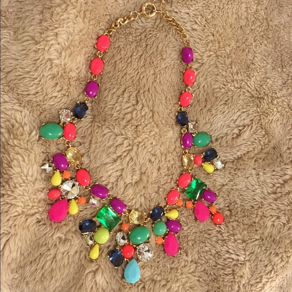 Gorgeous Kate Spade/J Crew like statement necklace