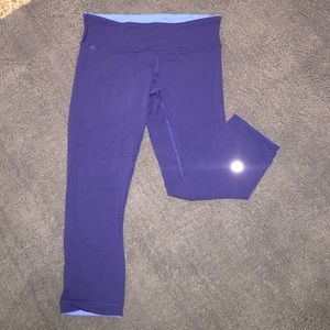 NWOT navy/royal blue reversible lululemon leggings