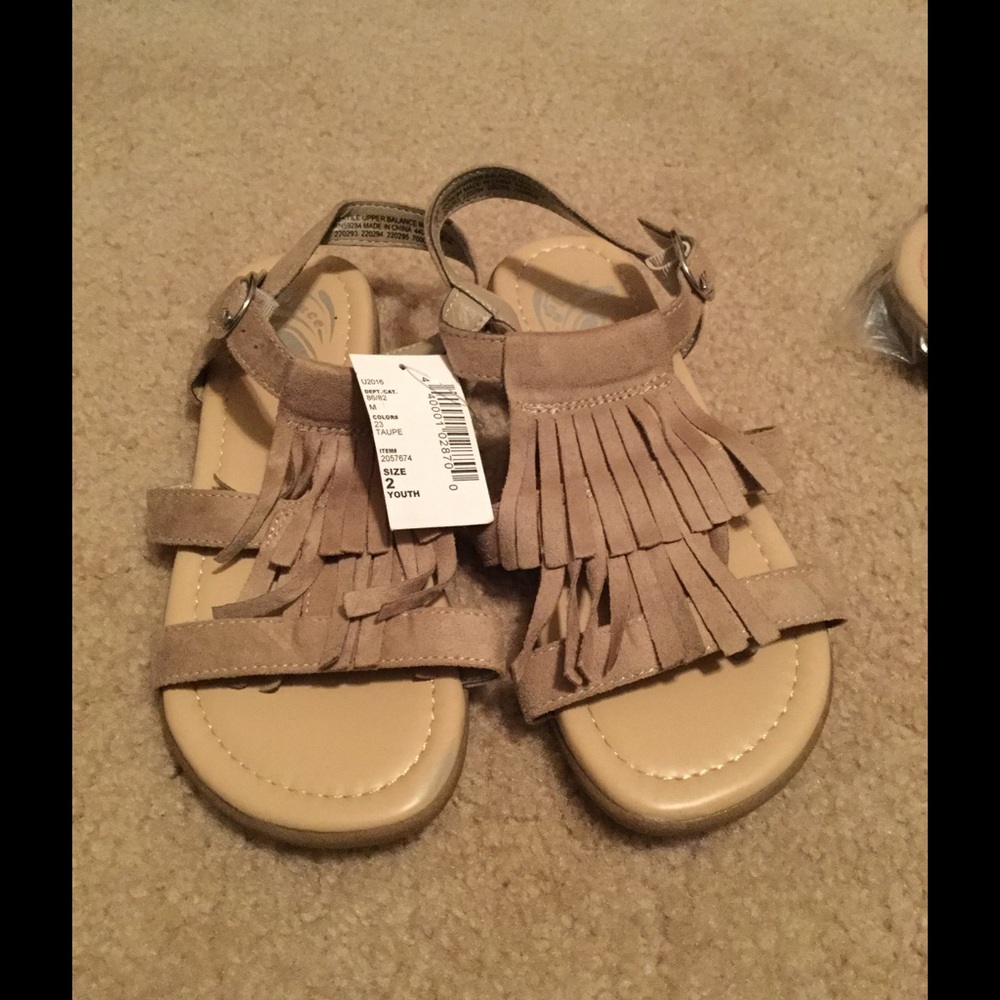 Girls sandal