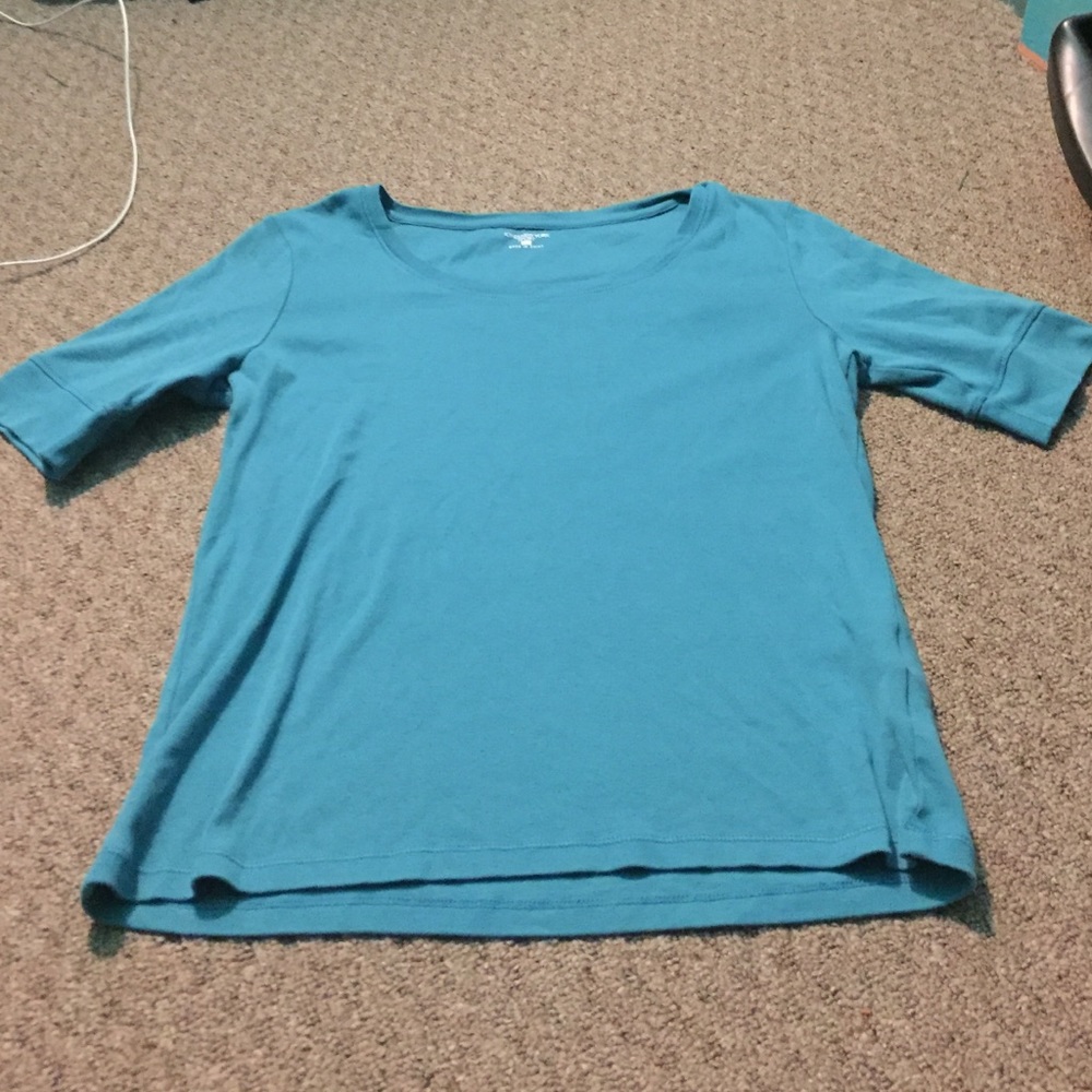 Blue crop sleeves