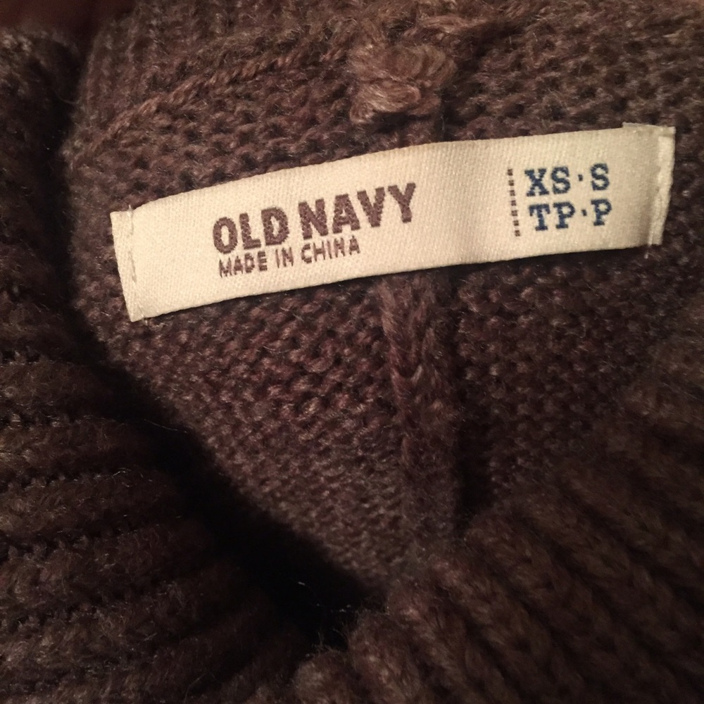 Old Navy Sweater - Picture 4 of 4
