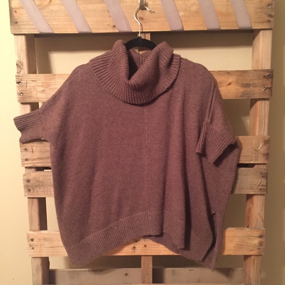 Old Navy Sweaters - Old Navy Sweater