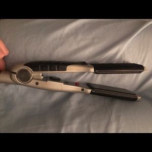 Flat iron