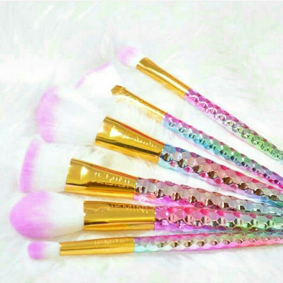 SOLD OUT - Picture 2 of 4