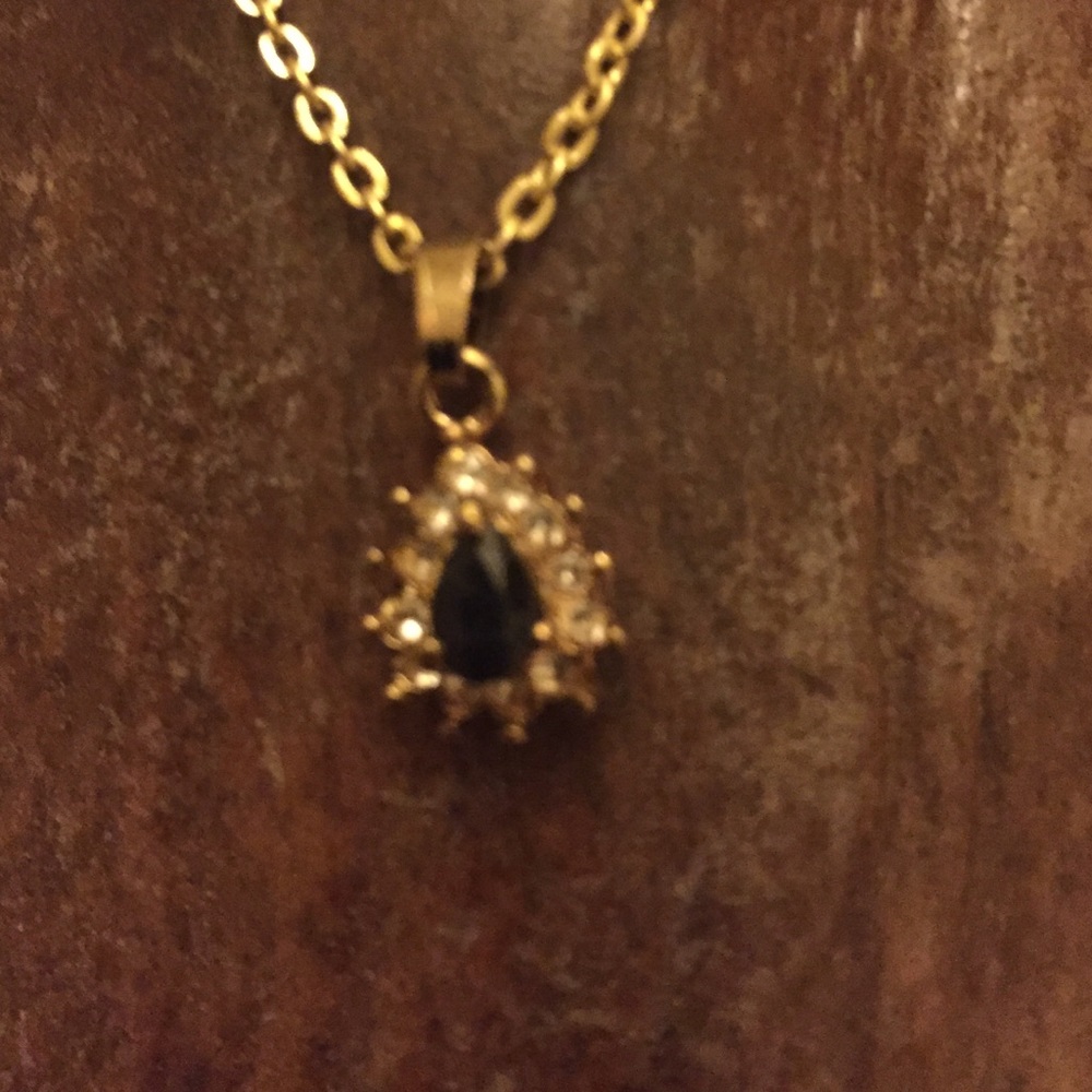 18" Sapphire & diamonds necklace