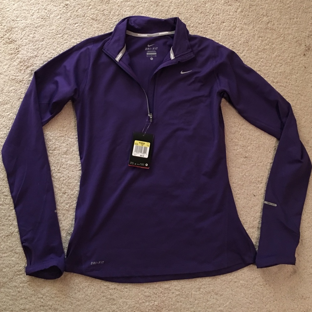 Nike dri-fit top