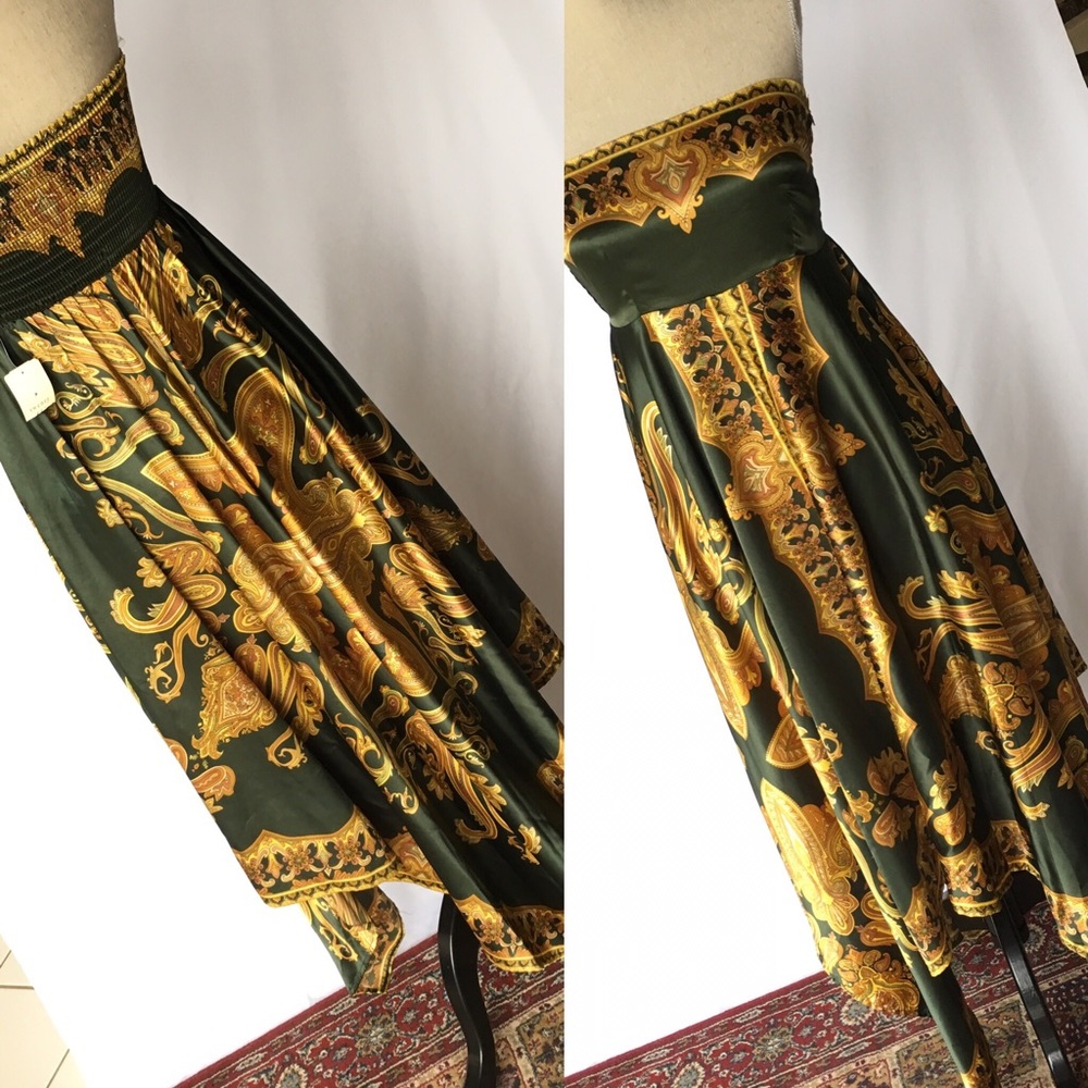 Forever 21 faux silk paisley emerald gold dress
