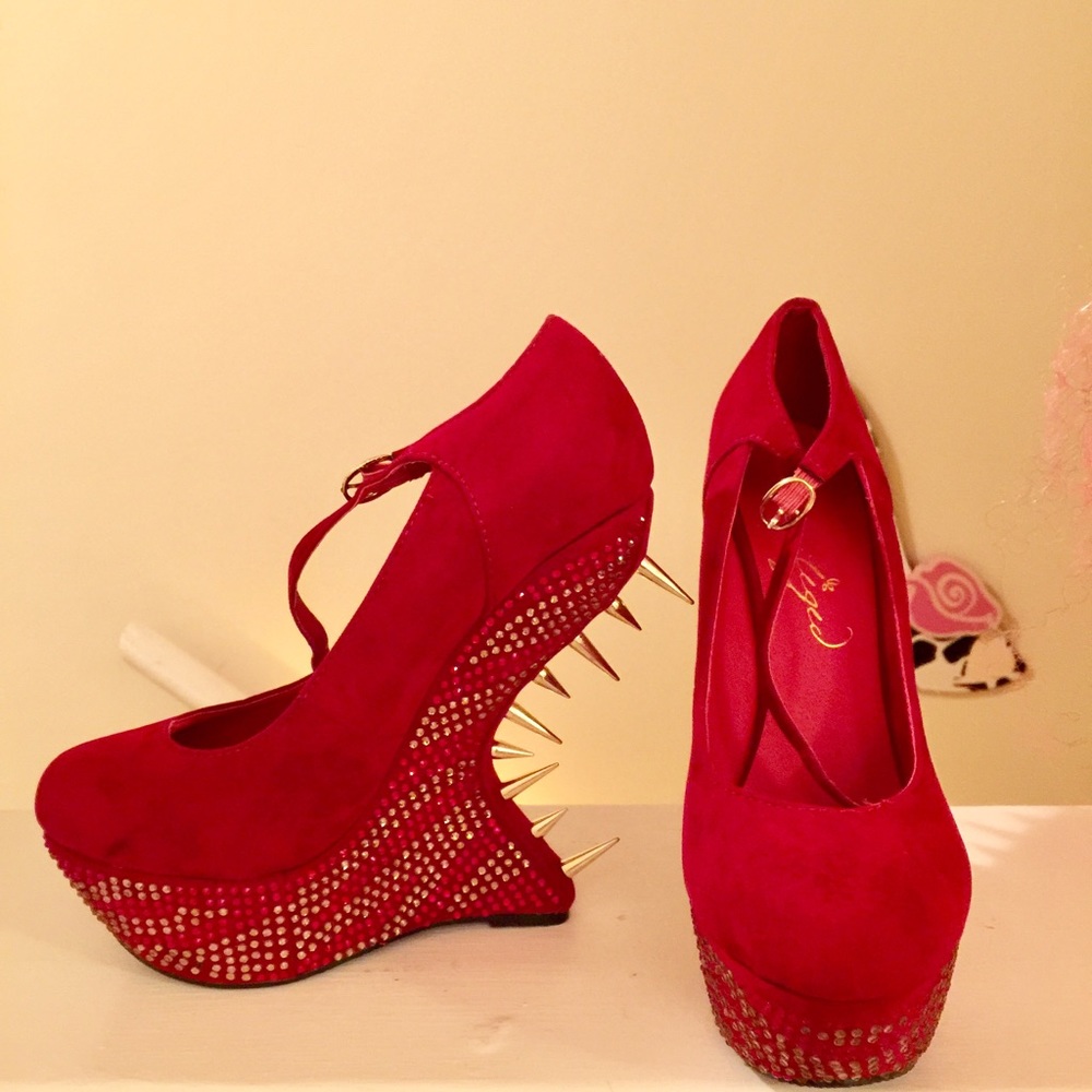 No heel worn once