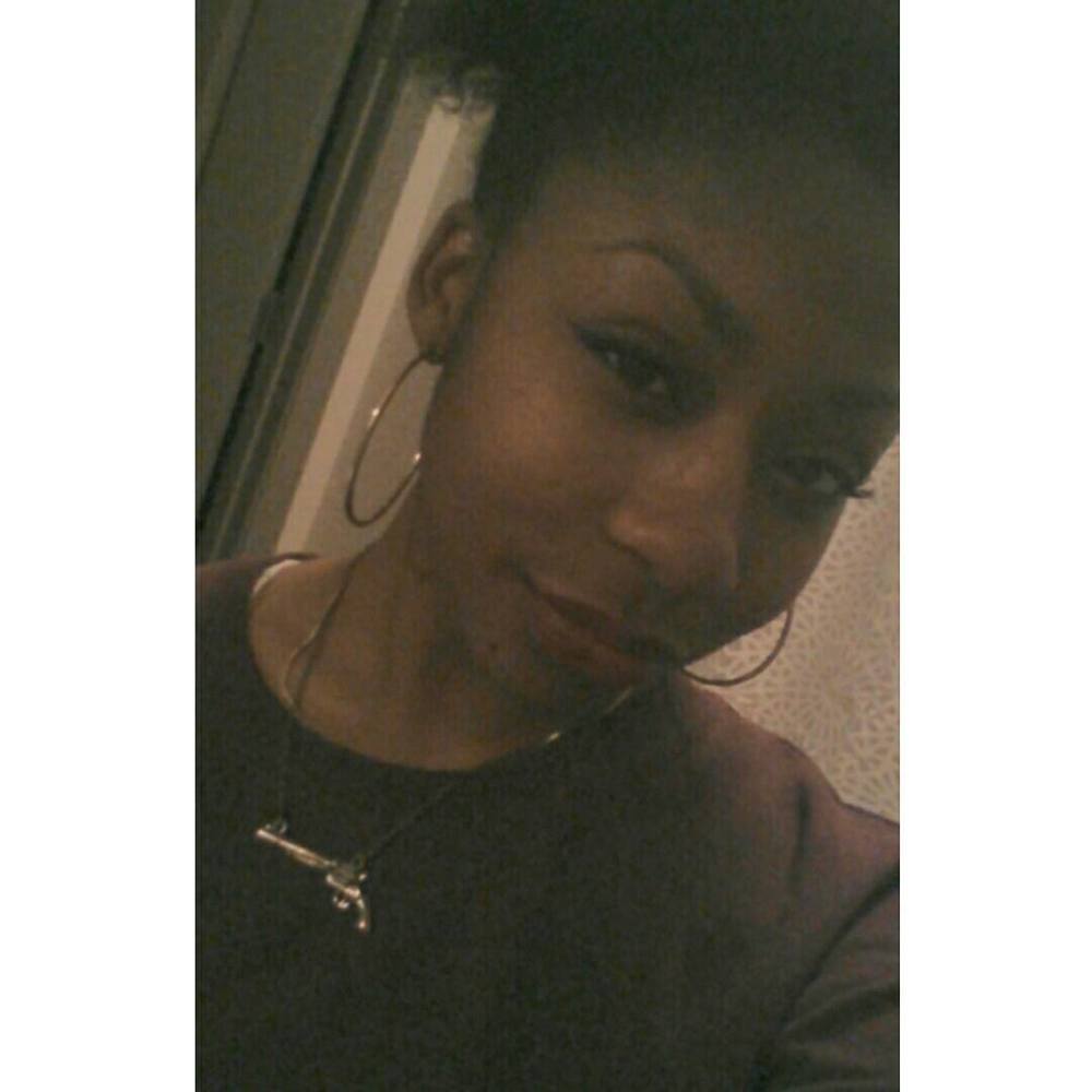 Meet your Posher, Monet